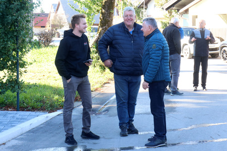 OTVORITEV DOLENJE JEZERO 01 FOTO LJUBO VUKELIČ